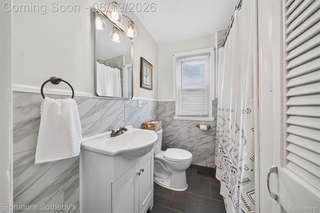 388 Channing Street, Ferndale, MI 48220
