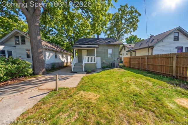388 Channing Street, Ferndale, MI 48220