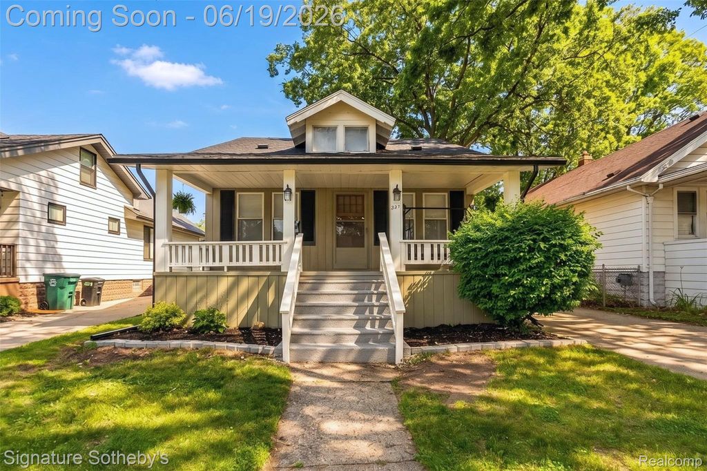 388 Channing Street, Ferndale, MI 48220