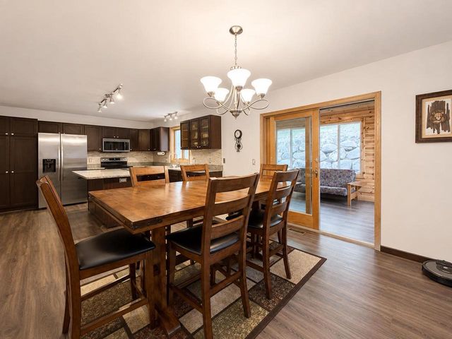 213 Yarrow Hill Drive, Cottage Grove, WI 53527