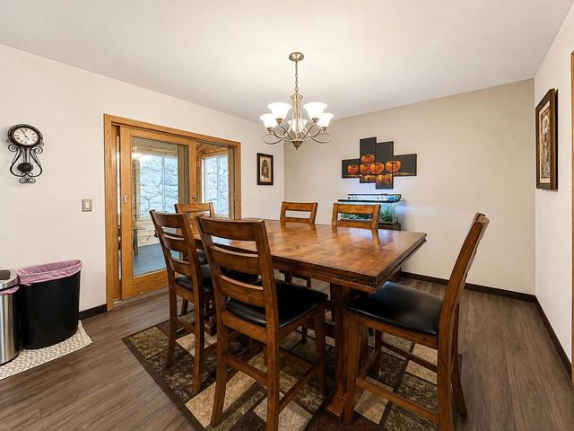 213 Yarrow Hill Drive, Cottage Grove, WI 53527