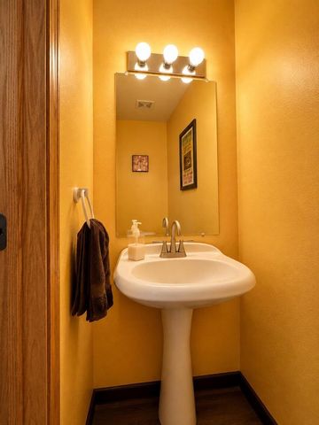 213 Yarrow Hill Drive, Cottage Grove, WI 53527