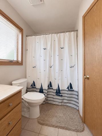 213 Yarrow Hill Drive, Cottage Grove, WI 53527