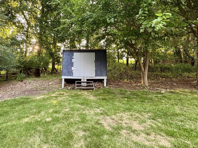 213 Yarrow Hill Drive, Cottage Grove, WI 53527