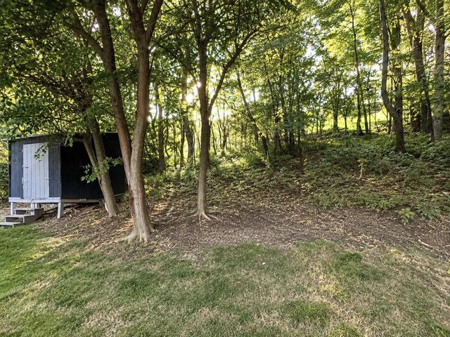 213 Yarrow Hill Drive, Cottage Grove, WI 53527