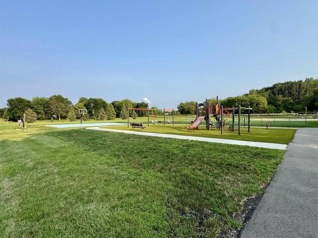 213 Yarrow Hill Drive, Cottage Grove, WI 53527