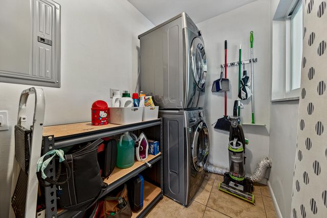 441 SE 1st Avenue 1, Pompano Beach, FL 33060