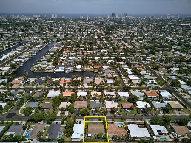 441 SE 1st Avenue 1, Pompano Beach, FL 33060