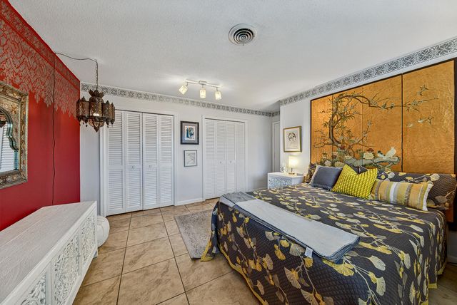 441 SE 1st Avenue 1, Pompano Beach, FL 33060