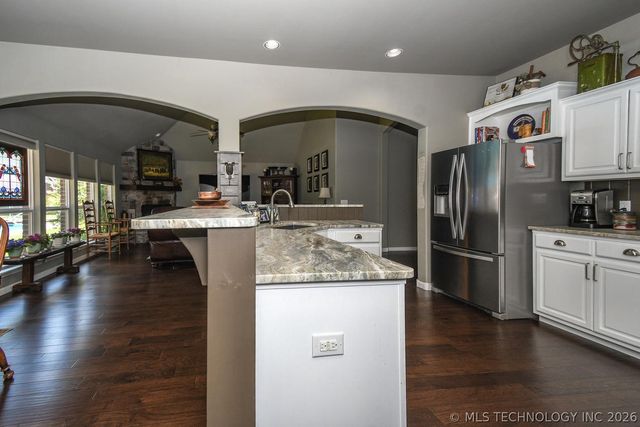 2143 S 280th East Avenue, Catoosa, OK 74015