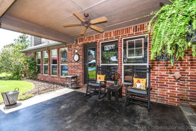 2143 S 280th East Avenue, Catoosa, OK 74015