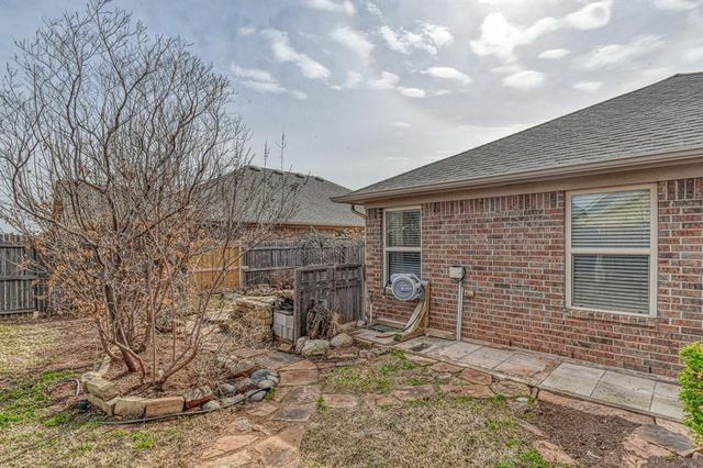13309 SW 3rd Street, Yukon, OK 73099