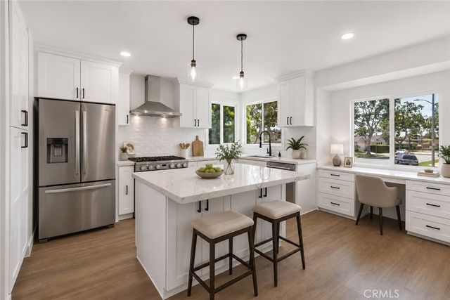 11018 S Chanera, Inglewood, CA 90303