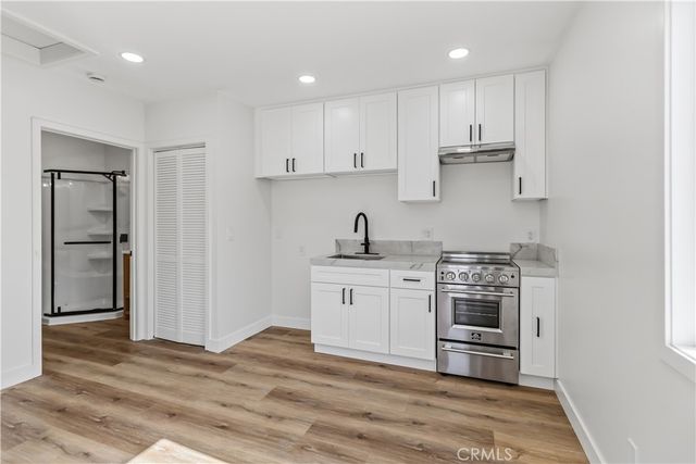 11018 S Chanera, Inglewood, CA 90303