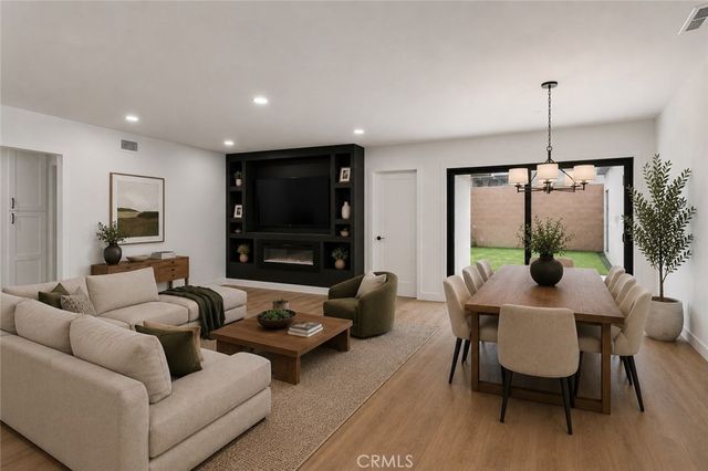 11018 S Chanera, Inglewood, CA 90303