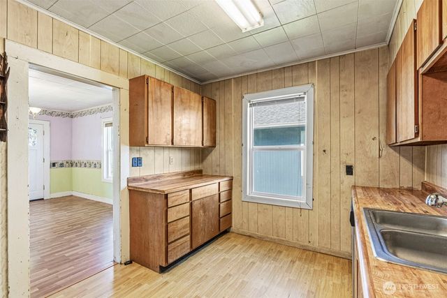 244 19th Avenue, Longview, WA 98632