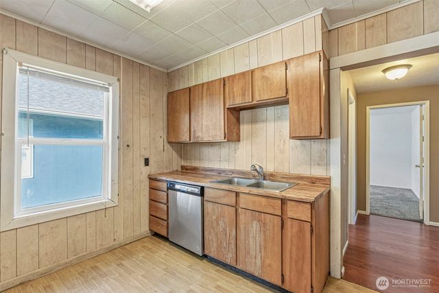 244 19th Avenue, Longview, WA 98632