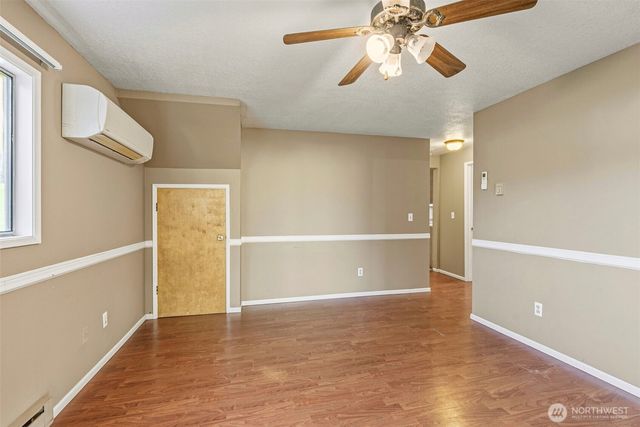 244 19th Avenue, Longview, WA 98632