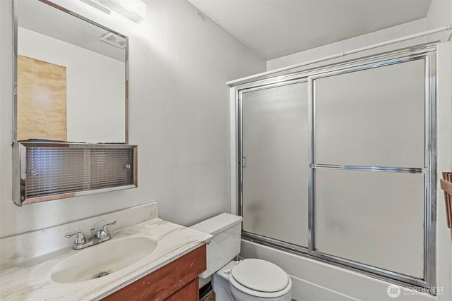 244 19th Avenue, Longview, WA 98632