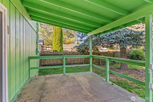 244 19th Avenue, Longview, WA 98632