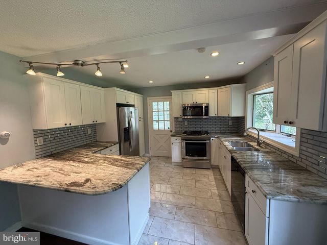 103 WATSONTOWN NEW FREEDOM RD, Berlin, NJ 08009