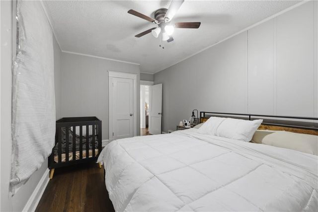 4239 Chestnut Avenue, Kansas City, MO 64130