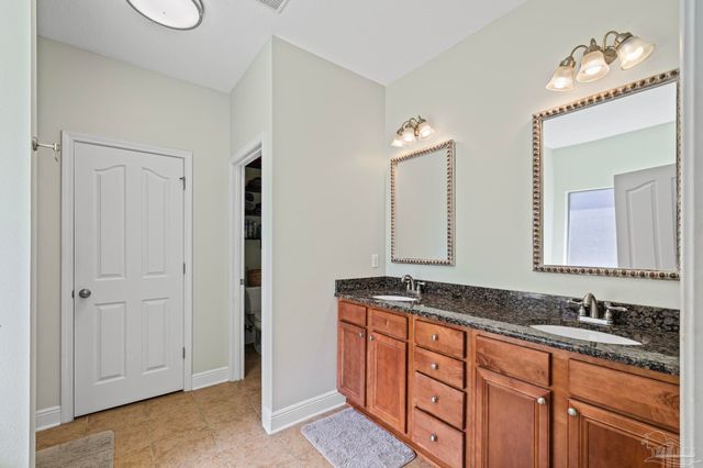 2792 Grand Bay Ct, Navarre, FL 32566