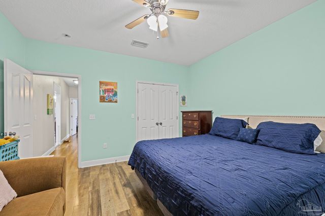 2792 Grand Bay Ct, Navarre, FL 32566