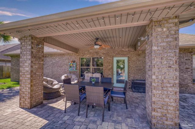 2792 Grand Bay Ct, Navarre, FL 32566