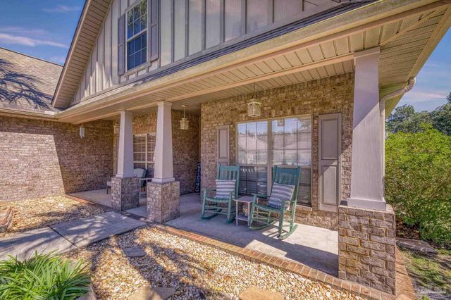 2792 Grand Bay Ct, Navarre, FL 32566