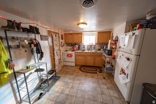 144 S 300 E, Price, UT 84501