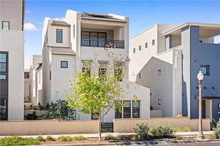 102 Yugen, Irvine, CA 92618