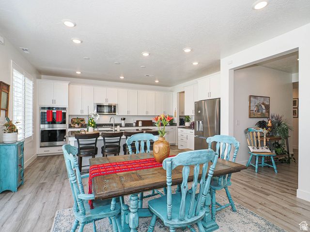 3022 S SHORELINE DR, Syracuse, UT 84075