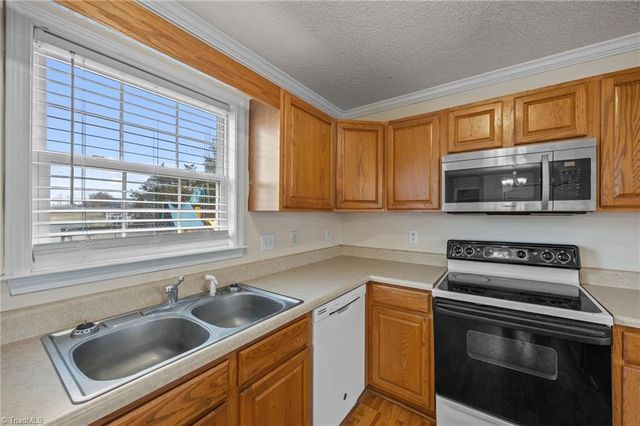 1502 Gibbs Road, Reidsville, NC 27320