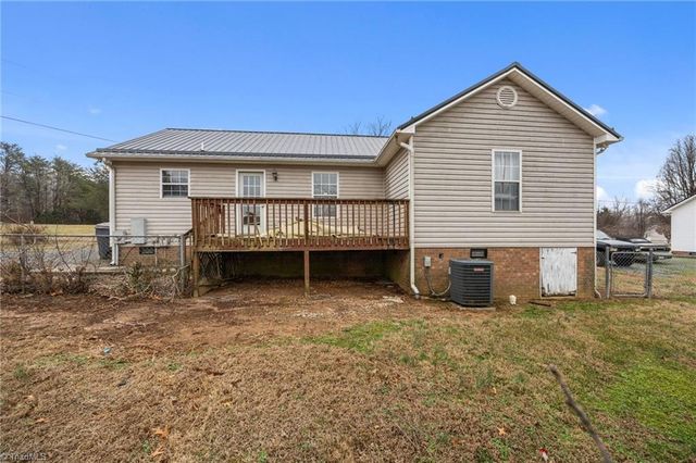 1502 Gibbs Road, Reidsville, NC 27320