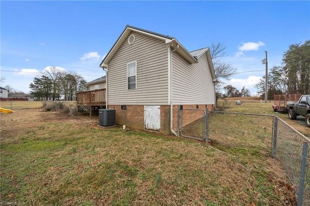 1502 Gibbs Road, Reidsville, NC 27320