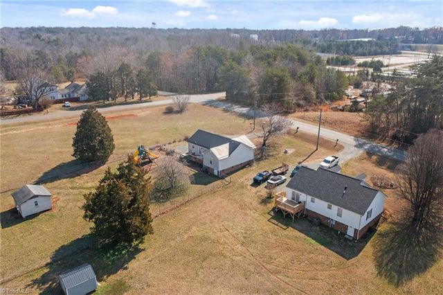 1502 Gibbs Road, Reidsville, NC 27320