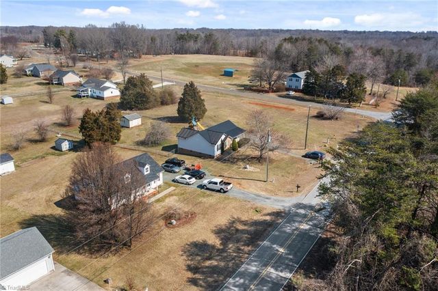 1502 Gibbs Road, Reidsville, NC 27320