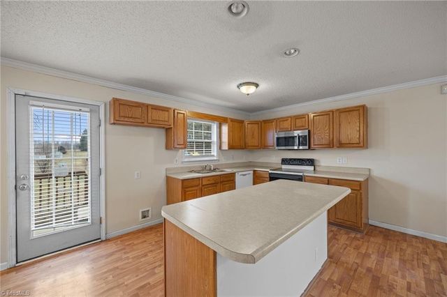 1502 Gibbs Road, Reidsville, NC 27320