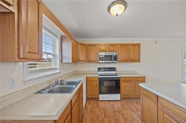 1502 Gibbs Road, Reidsville, NC 27320