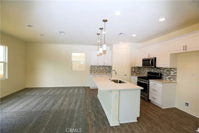 24741 Rockston, Corona, CA 92883