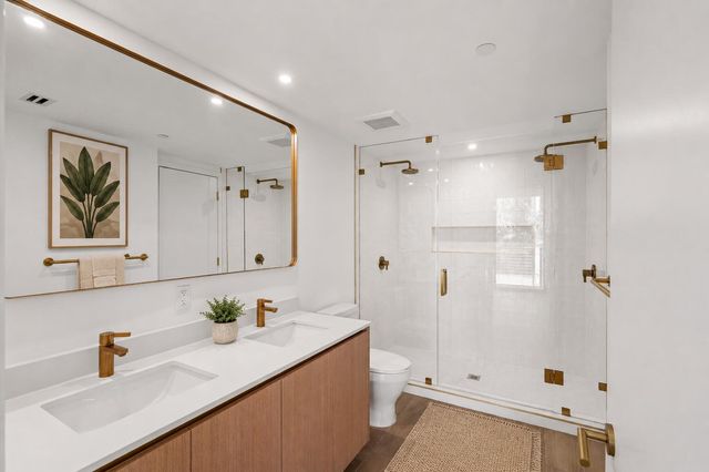 90 NE 32nd Street 306, Miami, FL 33127