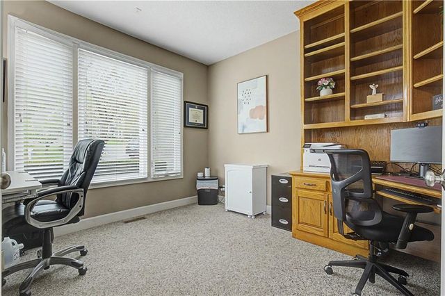 13505 W 53rd Terrace, Shawnee, KS 66216