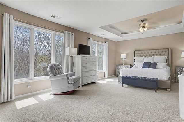 13505 W 53rd Terrace, Shawnee, KS 66216