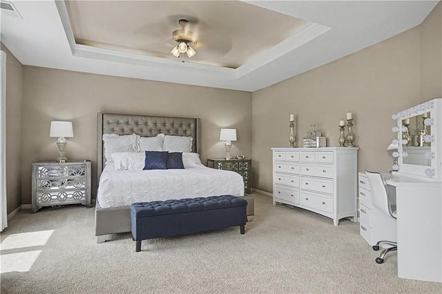 13505 W 53rd Terrace, Shawnee, KS 66216