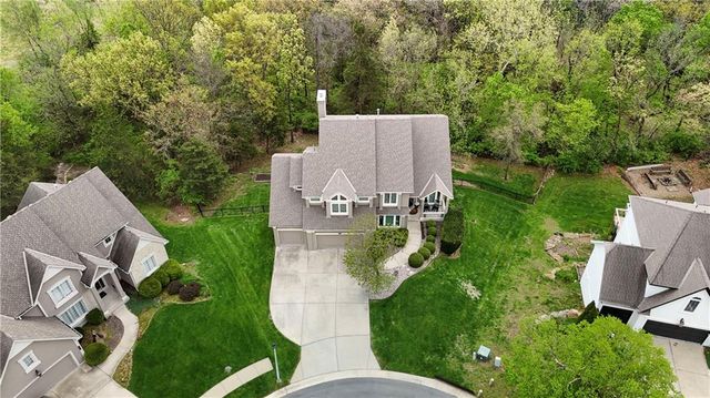 13505 W 53rd Terrace, Shawnee, KS 66216