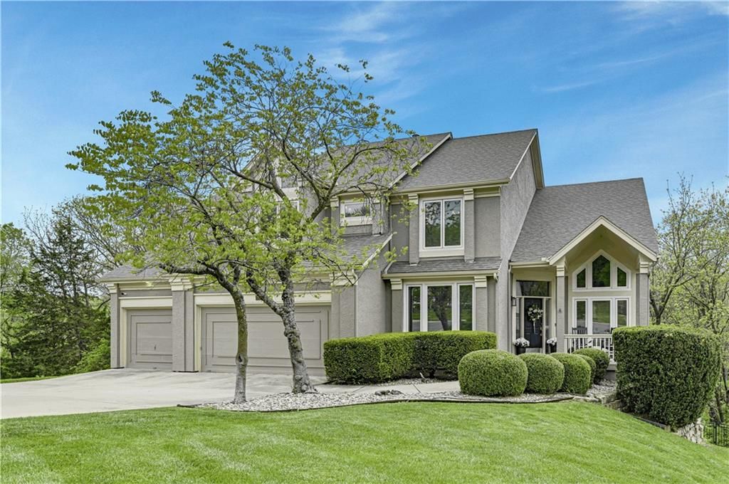13505 W 53rd Terrace, Shawnee, KS 66216
