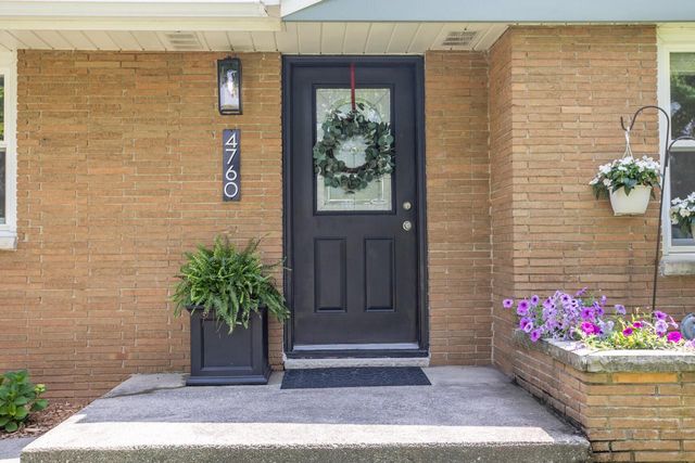 4760 N 149th STREET, Brookfield, WI 53005