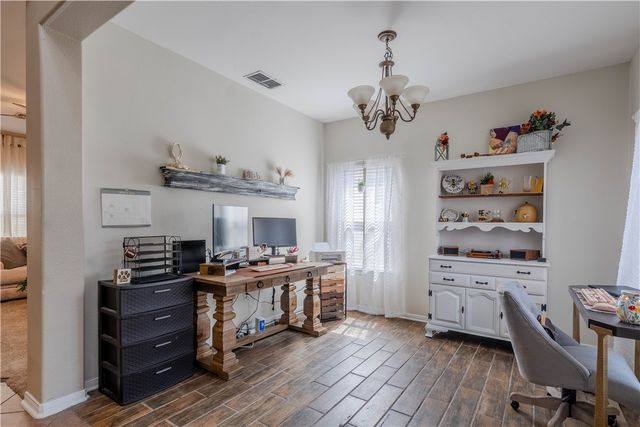 2122 Halcon St, Corpus Christi, TX 78414