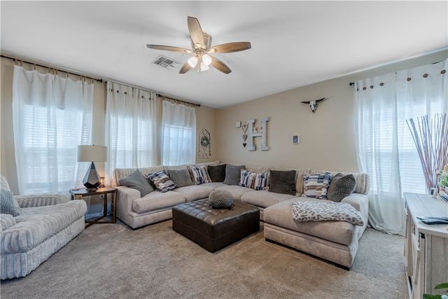 2122 Halcon St, Corpus Christi, TX 78414